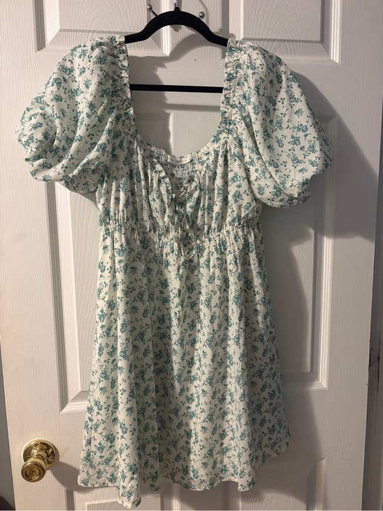 Altar'd State Dresses & Skirts - Altar'd State Cream Mini Dress with Teal Floral Print and Puff Sleeves
